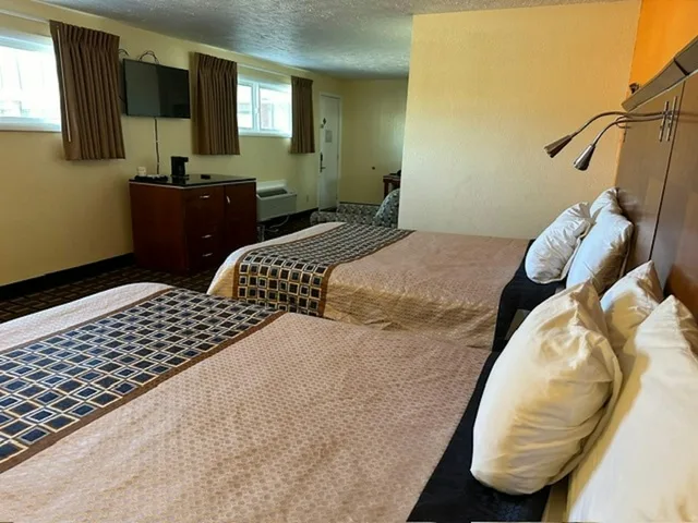 غرفة بسريرين كوين لذوي الإعاقة، Stay Inn by OYO Near I 80 Lincoln West 2/3