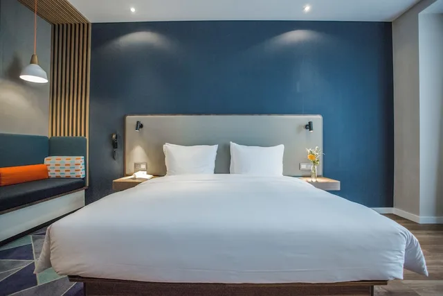 Standard, King Bed, Extra Floor Space، Holiday Inn Express Hangzhou Xixi Tourism Zone 1/6