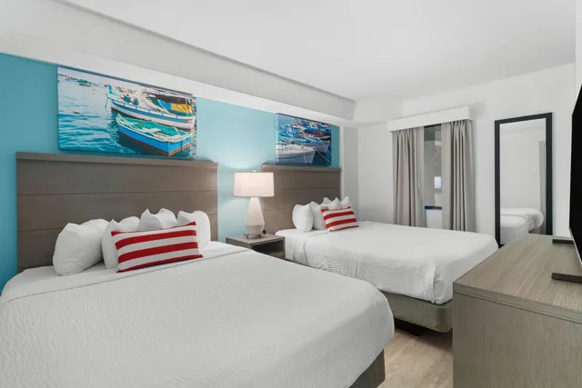 3 Bedrooms, Mariner, Condo, Deluxe, Ocean View، Compass Cove Resort 4/10