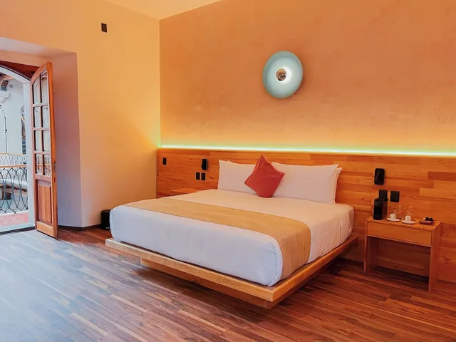 جناح غراند بسرير كينج بإطلالة على المدينة، Sauve Casa Boutique 3/9