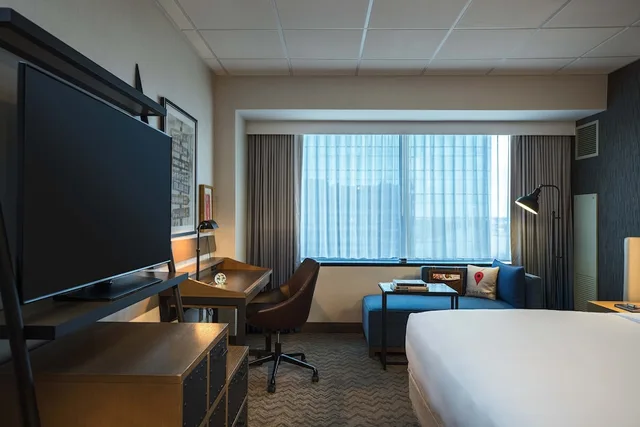 جناح بغرفة نوم واحدة، RENAISSANCE TOLEDO DOWNTOWN HOTEL 4/10
