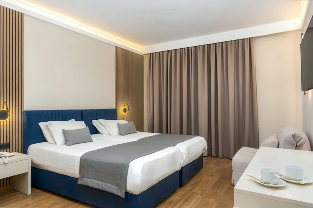 غرفة بسريرين منفصلين بإطلالة على الجبل، Palatino Hotel 2/3