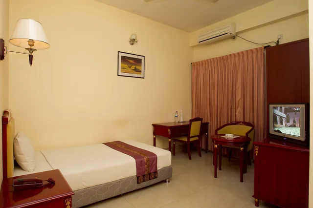 غرفة ديلوكس مفردة بسرير فردي، HOTEL METRO INTERNATIONAL 2/4