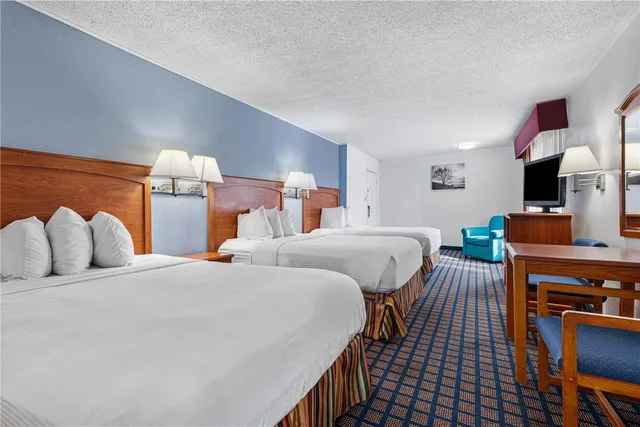 غرفة بسريرين مزدوجين، Best Western Palestine Inn 3/4