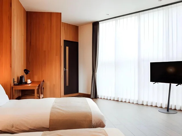 Room 2, Square View، Hotel Karuizawa Cross 1/1
