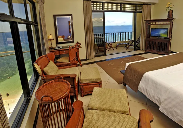 2 Bedrooms, Suite, King Bed, Sea Front، Costabella Tropical Beach Hotel 9/10