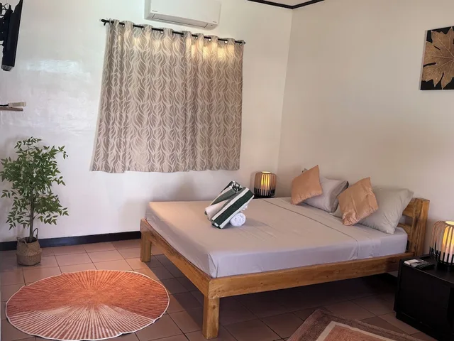 غرفة بسرير كوين بإطلالة على البحر، Cliffside Resort Panglao 8/10