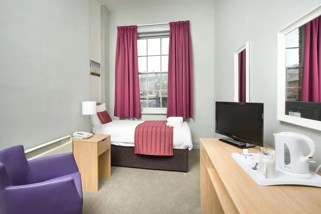 غرفة مفردة بإطلالة على البحر، Esplanade Hotel 5/8