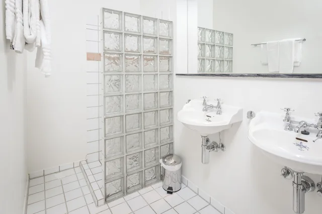 Suite, Double Bed, Gamla Vaerket 3/3