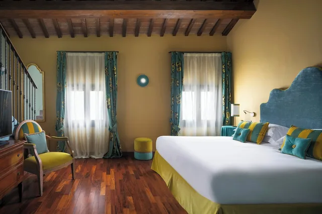غرفة عائلية بسرير كوين وسريرين منفصلين، Villa Michelangelo Vicenza Starhotels Collezione 1/9