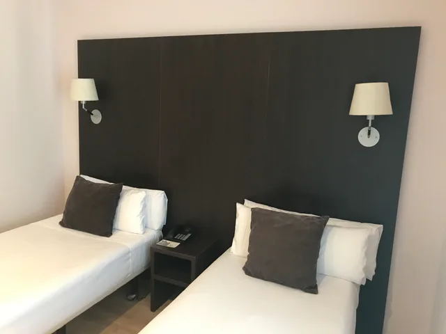 غرفة قياسية ثلاثية، Hotel Ramblas Internacional 2/2