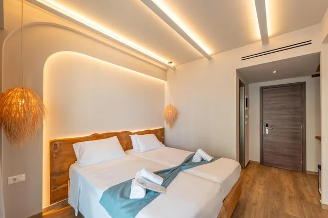 Deluxe, Double Bed, Arte Hotel 2/4