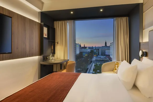 Deluxe, King Bed, Old Town View، Barcelo Dresden Newa 3/10