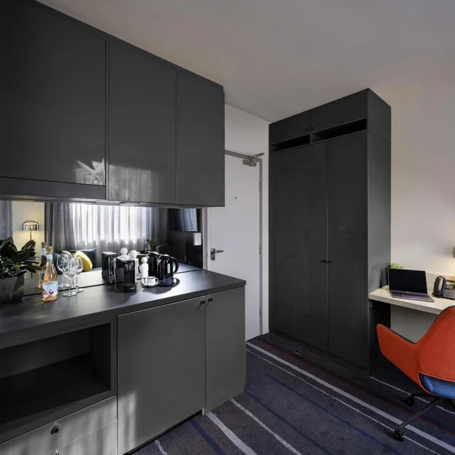 غرفة سوبيريور بسرير كينج وسرير كوين، Novotel Melbourne Preston 8/8