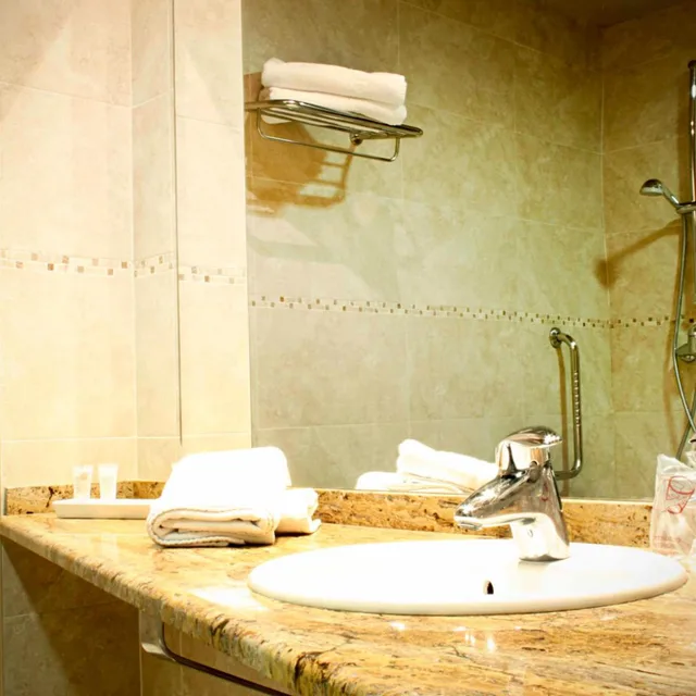 غرفة كومفورت ثلاثية، Hotel Zerbinetta 9/10