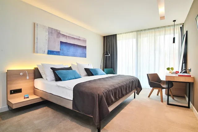 Superior, Queen Bed, Sea Side, Balcony، Hotel Park Plava Laguna 1/4