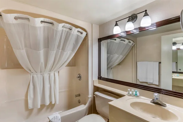 جناح بسرير كوين، Hampton Inn by Hilton Montreal East Anjou 2/3
