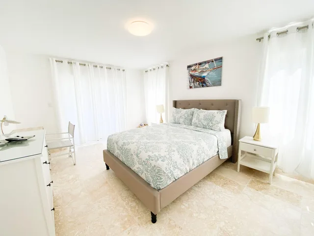 شقة ديلوكس بإطلالة على الحديقة بشرفة بغرفتي نوم، Xeliter Green One Playa Dorada 8/10