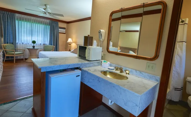 غرفة بسرير كوين، Kauai Inn 4/4