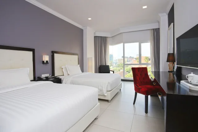 Tower, Deluxe, Double Bed, Sea View، Queenco Casino And Hotel 2/6