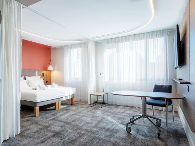 Superior, Suite, Double Bed, Novotel Suites Nancy Centre 3/5