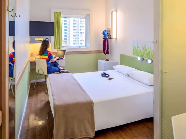 غرفة سوبيريور بسرير مزدوج، ibis budget Sao Paulo Paraiso 5/8