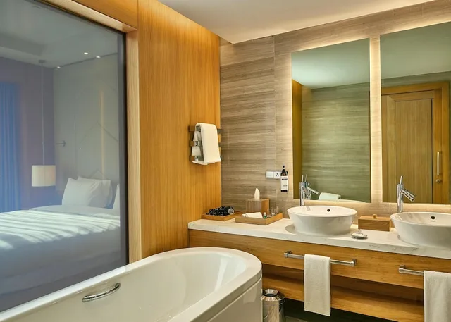 Regency, Suite, King Bed، Hyatt Regency Tashkent 6/7