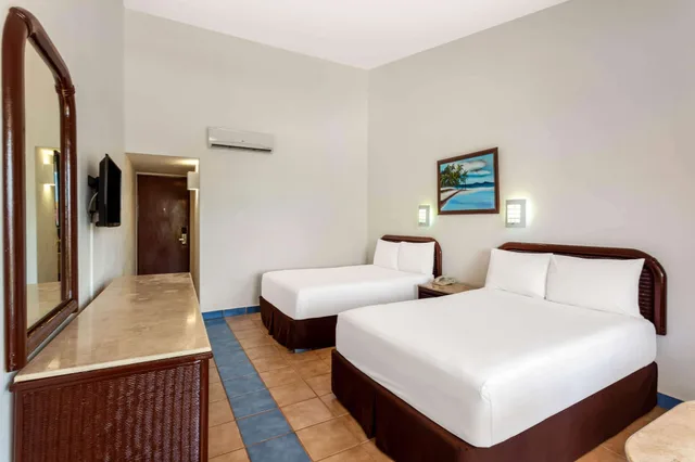 غرفة بسريرين مزدوجين، Cozumel Hotel & Resort 3/5