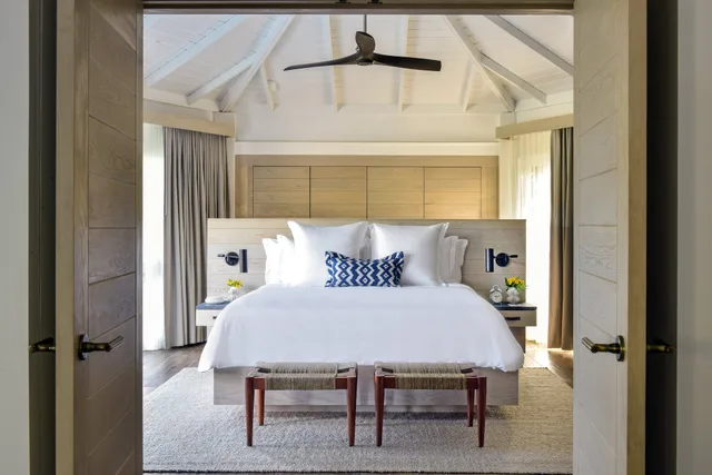 Tree House, Suite، Rosewood Little Dix Bay 1/2