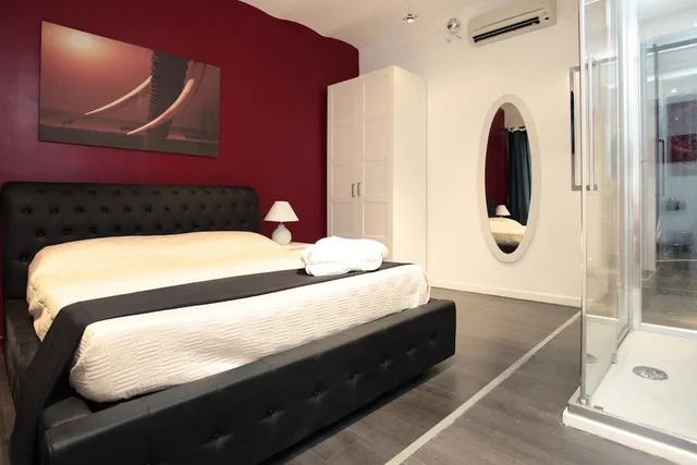 غرفة قياسية بسرير كوين بحمام خاص، Rome Services Borgo Suites 2/8