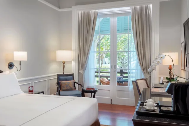 State, 2 King Beds, Pool View، Raffles Hotel Le Royal 4/10