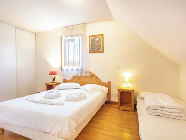 استوديو بفراش فوتون وسرير فردي مع أريكة، Residence Le Birdie 1/3