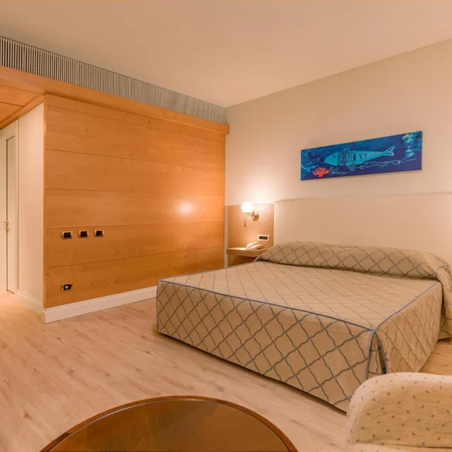 غرفة سوبيريور بسرير مزدوج، Smy Carlos V Wellness & Spa Alghero 2/3