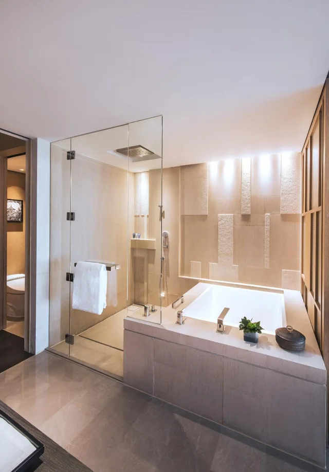 غرفة ديلوكس بسرير كينج بإطلالة، Park Hyatt Beijing 2/2