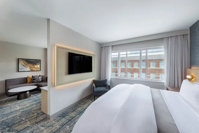 جناح جونيور بسرير كينج، THE WESTIN BUFFALO 1/4