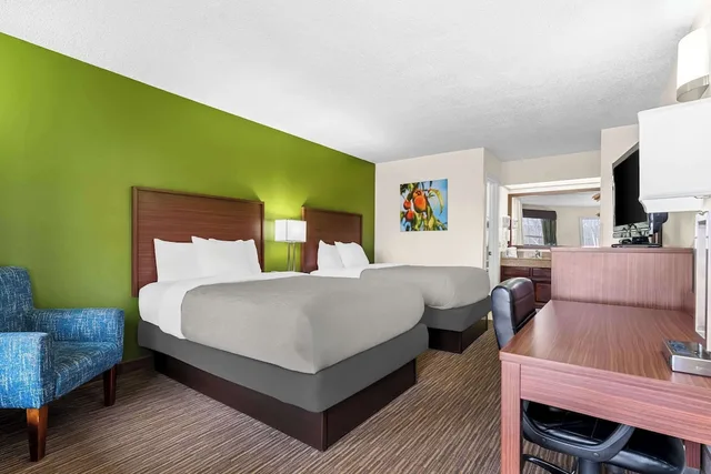 غرفة بسريرين مزدوجين، Quality Inn Eastman 1/6