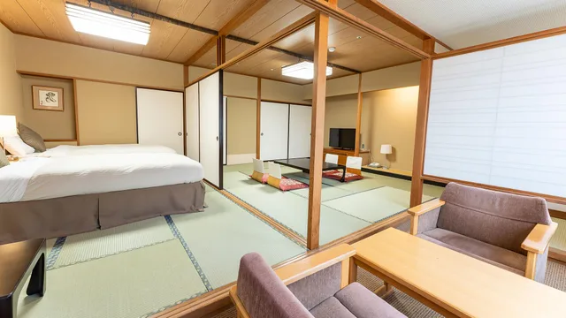 غرفة يابانية غربية قياسية بسريرين منفصلين بأرضية تاتامي، Tateshina Grand Hotel Takinoyu 1/1