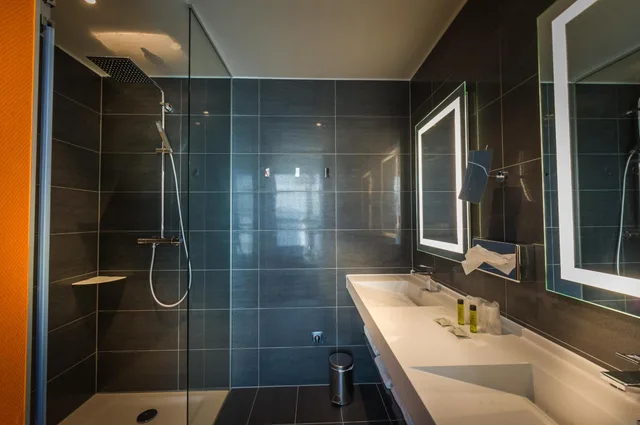 جناح جونيور، Hotel Athena Spa 8/9
