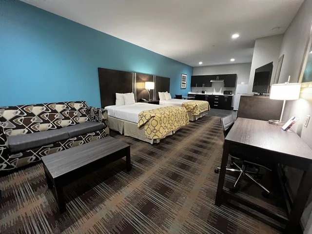 جناح بسريرين كوين بمطبخ صغير، Baymont by Wyndham Bryan College Station 3/9