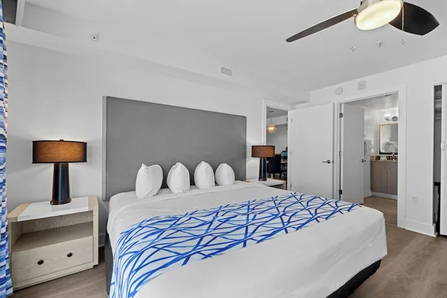 2 Bedrooms, Condo, Premium, King and Queen Bed, Gulf Front, 2 Bathrooms, Sofa، Provident Oceana Beachfront Suites 1/10