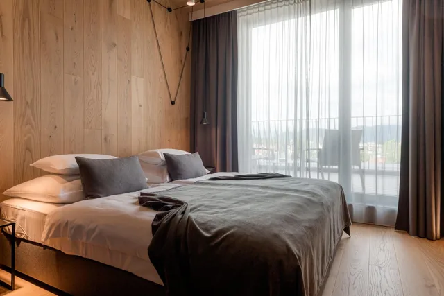 غرفة بسرير مزدوج بشرفة، Hotel Nox 1/10