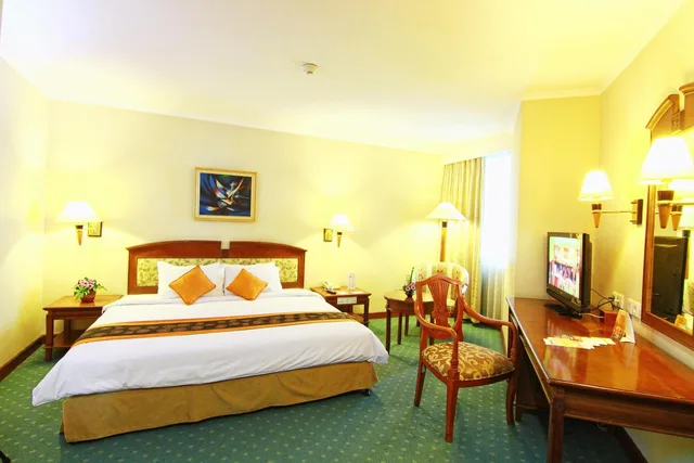 جناح تنفيذي، Grand Arkenso Park View Simpang Lima (ex. Horison Semarang) 1/3