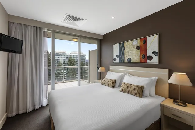 Oaks Glenelg Plaza Pier Suites، أديليد 18/82