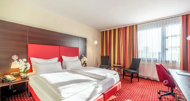 غرفة كومفورت بسرير مزدوج، PLAZA INN Wels 1/10