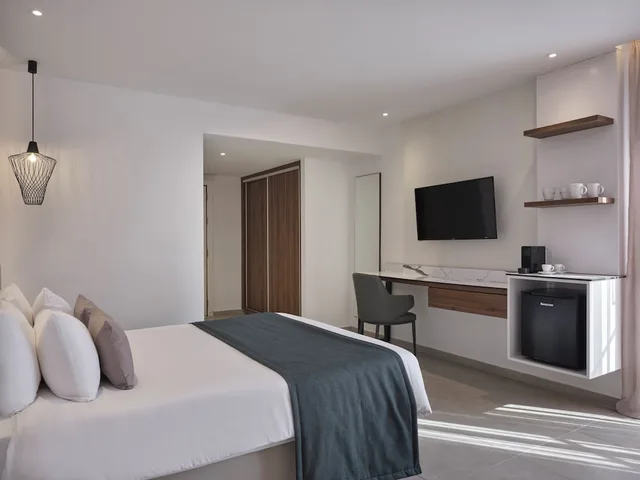 Room, Queen Bed, Inland View، Atlantica Sungarden Park 1/3