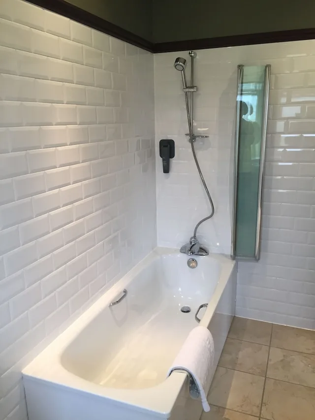 غرفة سوبيريور مفردة بسريرين منفصلين، NETHYBRIDGE HOTEL 7/10