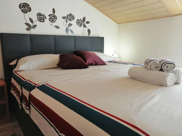 شقة كومفورت بشرفة بغرفتي نوم، Villa Vanilla 2/8