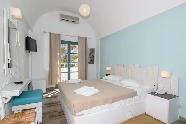 غرفة قياسية بسرير مزدوج أو سريرين منفصلين، Iris Boutique Hotel 2/4