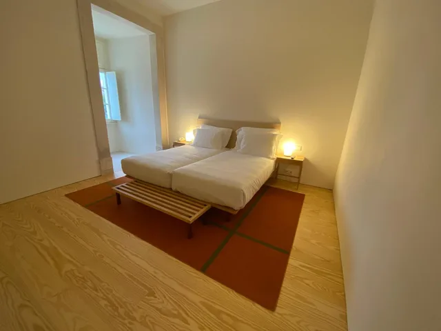 Twin Room Reduced Mobility، Montebelo Mosteiro de Alcobaca Historic Hotel 2/8