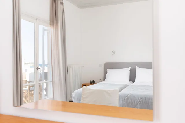 غرفة سوبيريور بسرير مزدوج أو سريرين منفصلين بإطلالة جزئية على البحر، Hotel Roumani 2/7